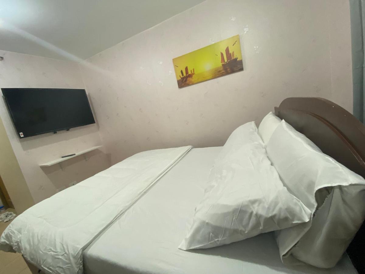 8 Spatial Condominium Davao City Extérieur photo