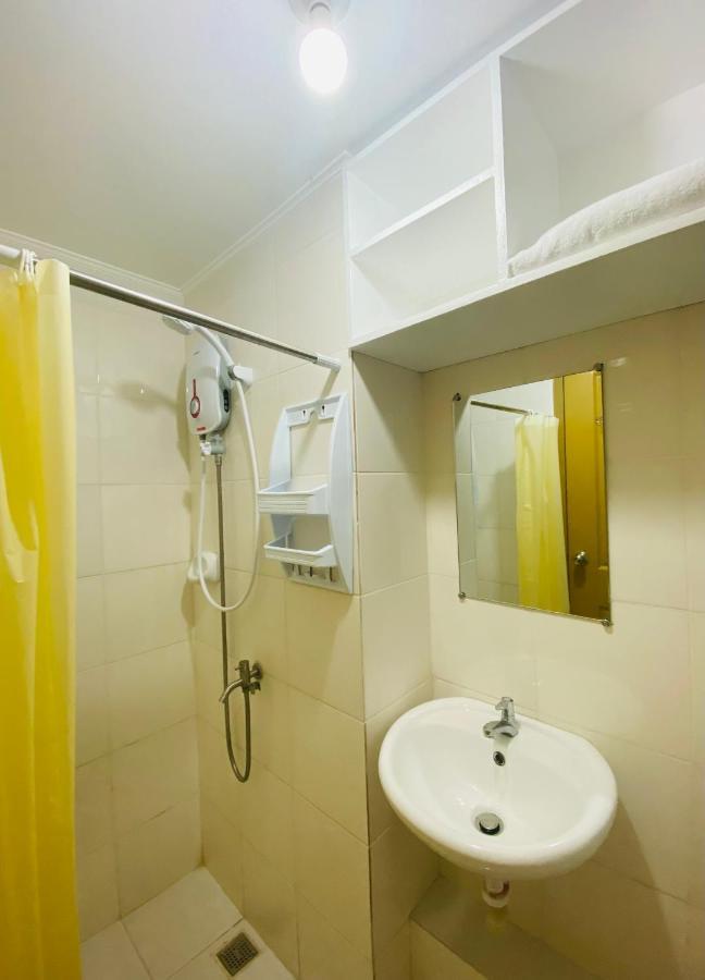 8 Spatial Condominium Davao City Extérieur photo