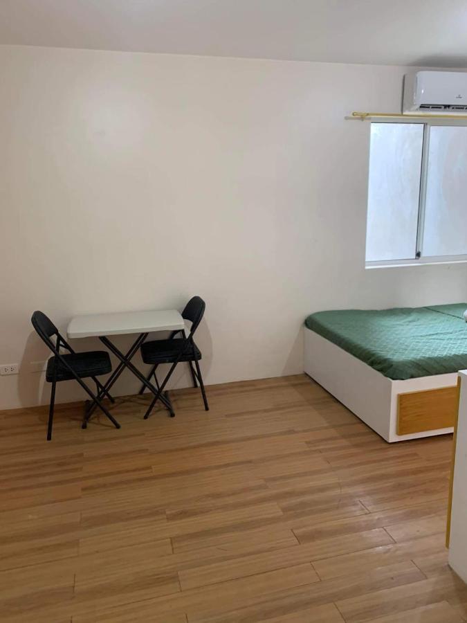 8 Spatial Condominium Davao City Extérieur photo