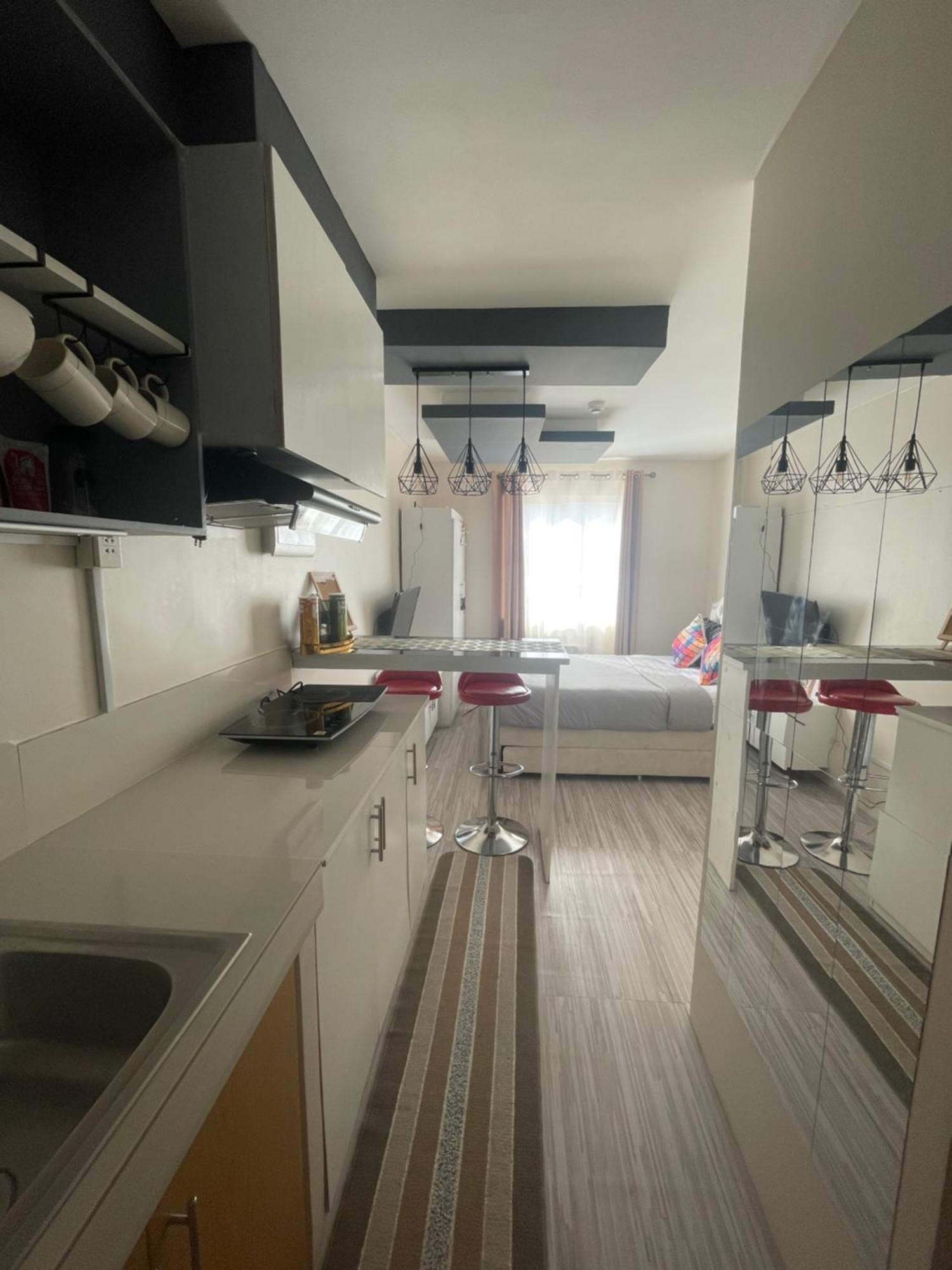 8 Spatial Condominium Davao City Extérieur photo